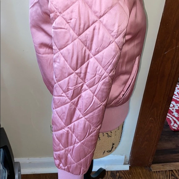 H&M bomber jacket - Picture 2 of 6